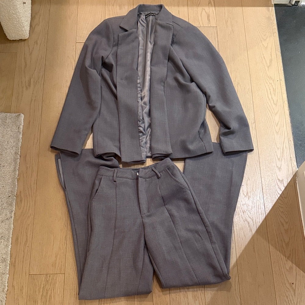 PrettyLittleThing Charcoal suit set